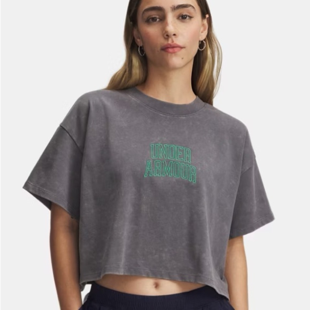 Under Armour Women's Charcoal Crop Top